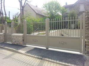 Portail, portillon et clôture aluminium FPEE
